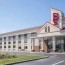 hotel red roof inn suites cleveland