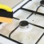 how to clean burner grates on a gas stove